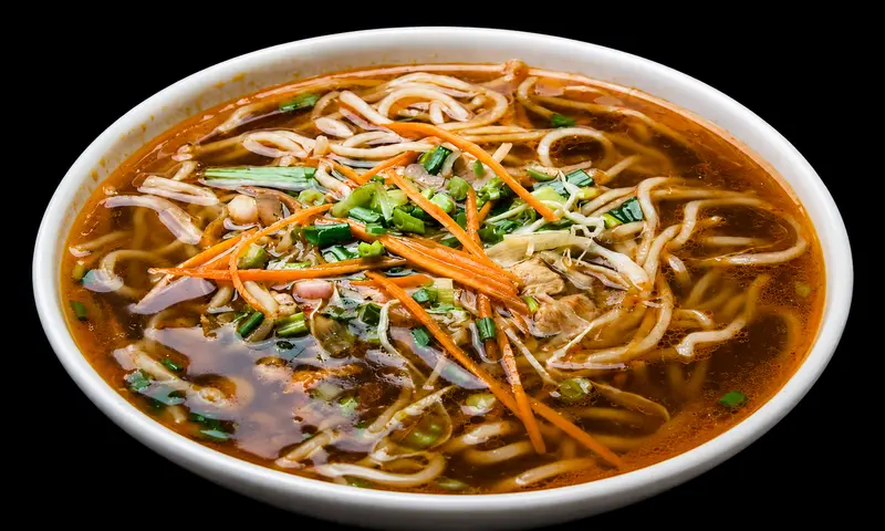 Vegetable thukpa